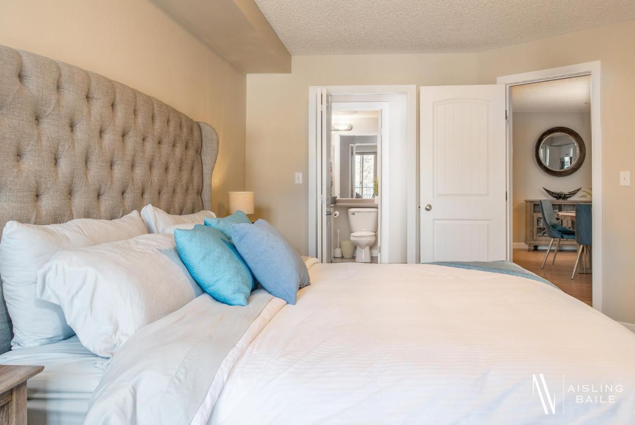 Rustic Modern 2 Bed 2 Bath With Lakeview Pool And Hot Tub Invermere Exterior foto
