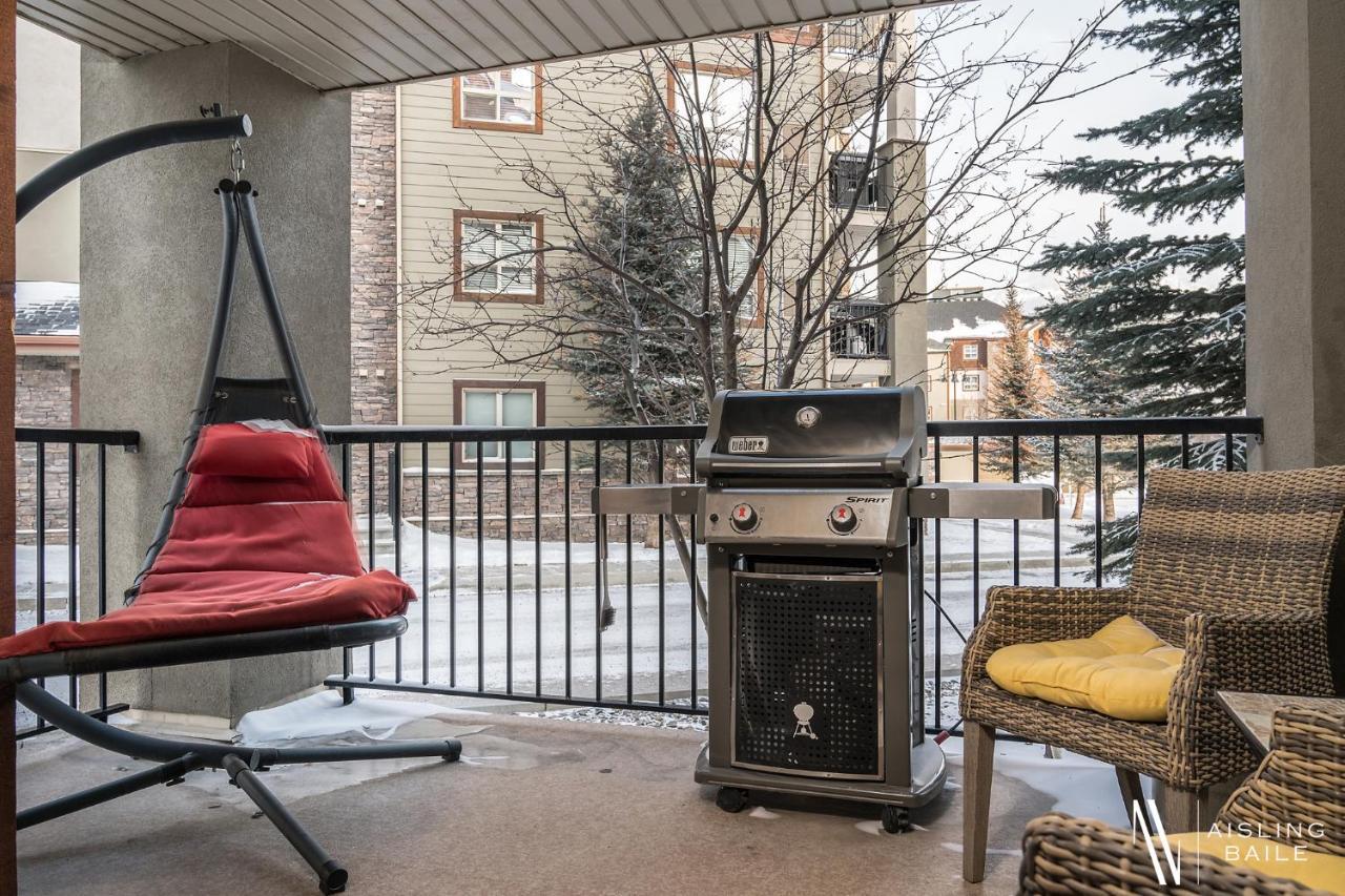 Rustic Modern 2 Bed 2 Bath With Lakeview Pool And Hot Tub Invermere Exterior foto